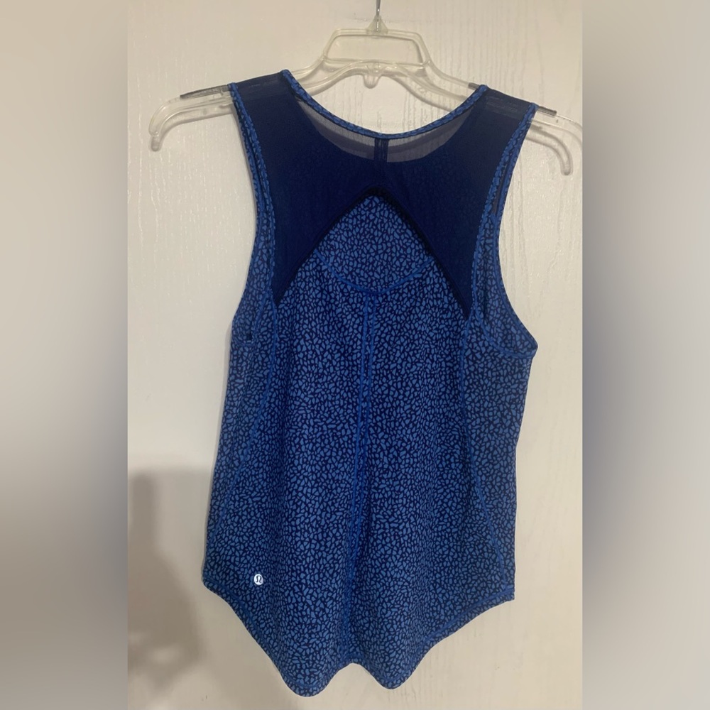 Women's Blue Sleeveless Top - Picture 4 of 5